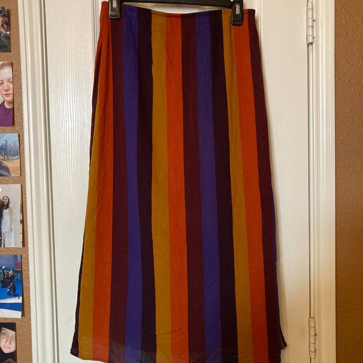 New Without Tags. Price Is Negotiable. Let Me Know If You Have Any Questions! Midi Skirt Pencil, Women Skirts Midi, Let Me Know, American Eagle Outfitters, Pencil Skirt, American Eagle, Womens Skirt, Let Me, Skirt