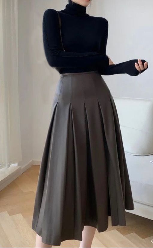 High Waisted Pencil Skirt Long, Black Turtleneck With Long Skirt, Turtleneck With Long Skirt, Turtleneck Outfit With Skirt, Turtleneck Sweater With Skirt, Long Box Pleated Skirt, Black Turtleneck With Skirt, Black Turtleneck And Skirt, Black Turtleneck Outfit Skirt