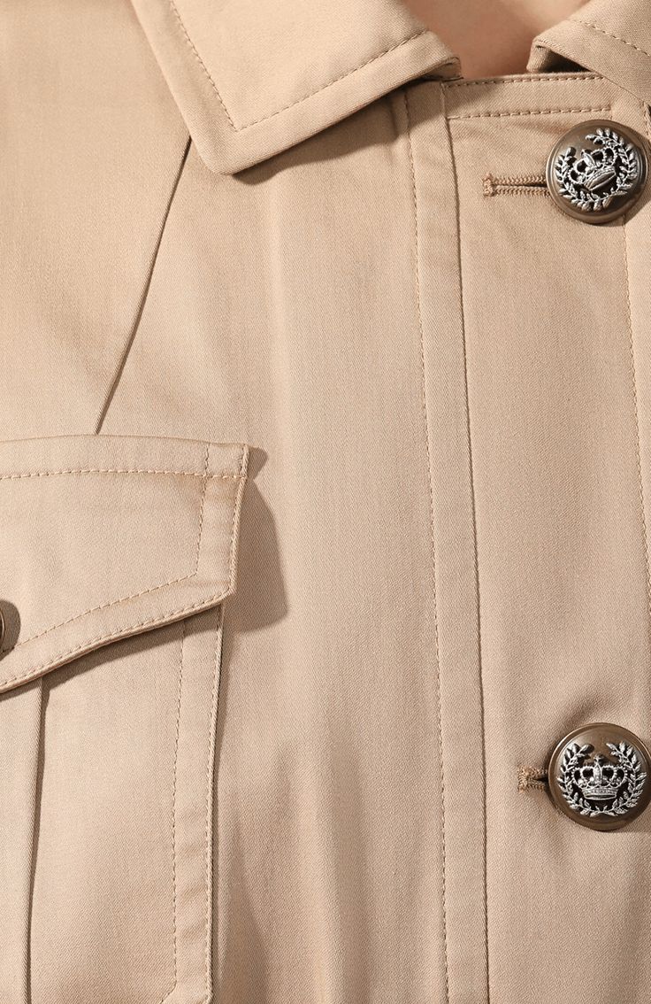 Despite that, this Dolce & Gabbana collared Pocket-Detail Button-Up Jacket could never be an afterthought. Do not neglect to consider your outerwear. No, it will favourite clothing item. the garment has a collar, shoulder epaulettes, front zip closure with buttons, flap and button pockets, fitted waist, long sleeves, mid-length. closureMade in ItalyMaterial: 98% Cotton 2% ElastaneModel MeasurementsHeight 1.78 mBust/chest 81 cmHips 87 cmWaist 61 cmThe model is m wearing size 40 (IT). Tailored Outerwear With Button Closure And Spread Collar, Beige Lapel Collar Outerwear With Button Closure, Classic Collared Utility Jacket With Button Closure, Classic Collared Utility Jacket With Button Cuffs, Elegant Collared Buttoned Outerwear, Elegant Collared Outerwear With Buttons, Tailored Collared Outerwear With Button Closure, Beige Collared Outerwear With Buttons, Classic Utility Jacket With Lapel Collar And Button Closure