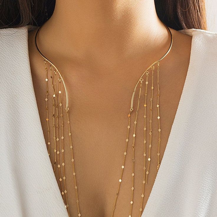 Star Crystal, Moda Punk, Vintage Chest, Pearl Choker Necklace, Bib Necklaces, Chains Necklaces, Geometric Pendant, Pearl Choker, Mode Inspiration