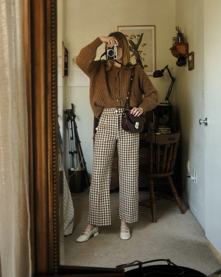 Weekly Looks Series - Spring Outfit Inspo 3-20-24 — The Sun Also Reads Chic Fall Dress Outfit, Thick Striped Shirt Outfit, Fall Outfit Inspo 2024 Comfy, My Style Is My Brand, Fall Fashion Office Outfits, Neutral Casual Outfits Women, Playful Fall Outfits, Anthro Style Fashion, Fall Style Inspo Aesthetic