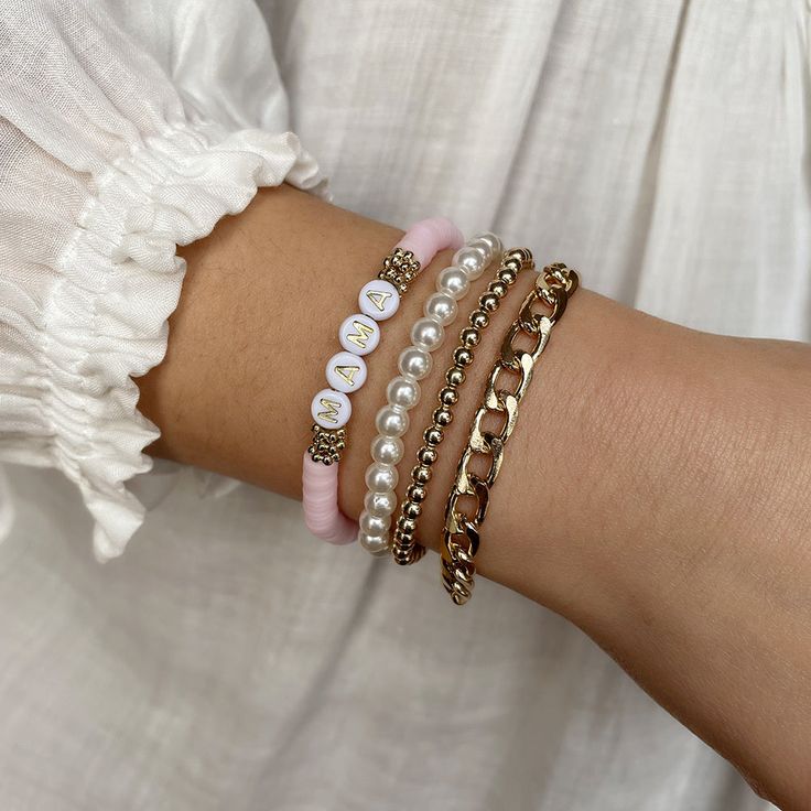 Women's Bohemia Summer Alphabet Beaded Bracelet Bohemian Pink Beaded Pearl Bracelet, Party Beaded Bracelets With Letter Beads, Bohemian Pearl Bracelet For Parties, Elegant Letter Beads Bracelets For Beach, Adjustable Bohemian Pearl Bracelet For Party, Casual Pink Beaded Chain Bracelets, Summer Alphabet, Alphabet Beads, Pink Bracelet