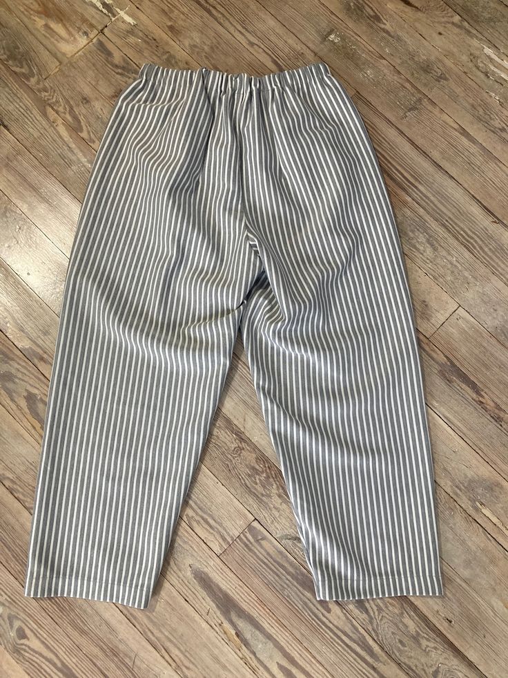 "One of a kind  pull on trousers  Size medium Waist 26\" unstretched Hips 42\" Rise 14\" Inseam 24\" Follow us on IG @inezandberyl" Baggy Striped Wide Leg Bottoms, Striped Baggy Wide Leg Bottoms, Baggy Striped Bottoms For Spring, Striped Baggy Wide-leg Pants, Casual Striped High-waisted Pants, Spring Pants With Vertical Stripes And Relaxed Fit, Striped Ankle-length Pants For Spring, Striped Ankle-length Spring Bottoms, Spring Striped Ankle-length Bottoms