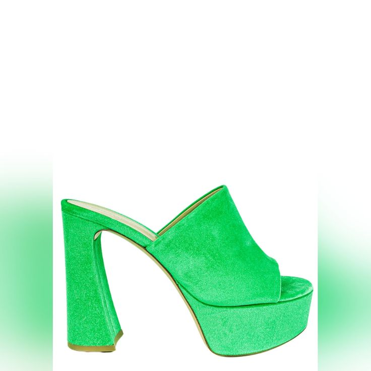 Gianvito Rossi Women's Mules Slip On Style Open, Almond Toe Wide Strap At Vamp Platform Sole Sculptural Block Heel Upper: Chenille Insole: Leather Outsole: Leather Heel Measures Approx. 5" Made In Italy Material: Chenille, Leather Style: G16990.70ric.Cllgree Color: Chenille Green Original Box & Dust Bag Included Green Heels For Summer Events, Green Heels For Gala, Platform Heels With Open Heel For Cocktail, Green Round Toe Heels For Cocktail, Glamorous Green Heels For Evening, Glamorous Platform Heels For Cocktail, Elegant Green Heels For Night Out, Modern Green Sandals For Party, Open Heel Platform Heels For Cocktail