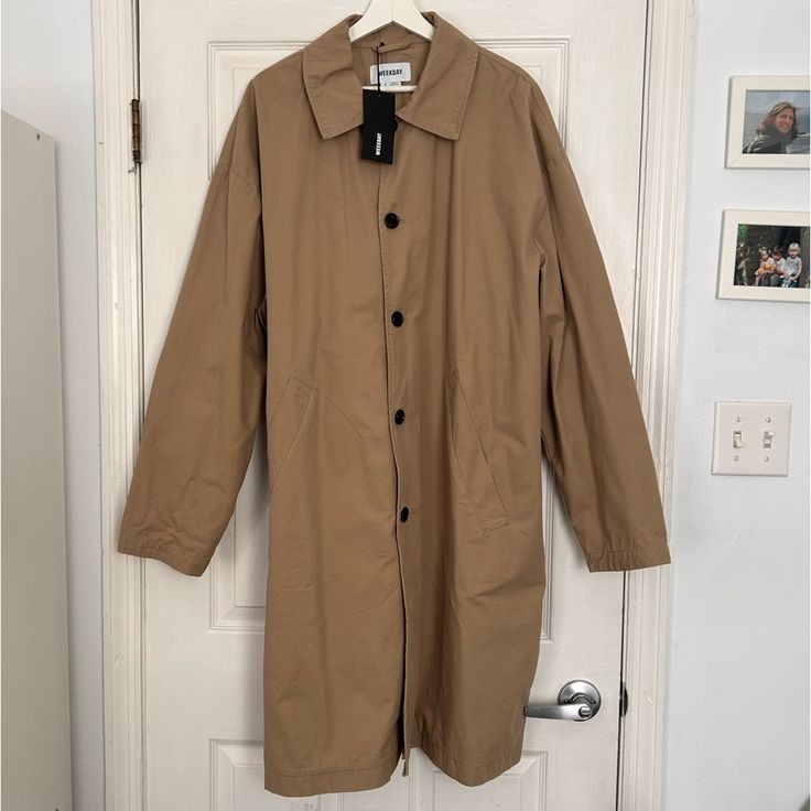 Too Big For Me But Such A Good Quality Jacket! Could Definitely Fit A 2xl Twill Medium Weight Fabric With No Lining - Perfect For Spring And Fall :) Classic Trench Camel Color Originally $140 Oversized Solid Button-up Outerwear, Oversized Solid Color Button-up Outerwear, Oversized Solid Single Breasted Outerwear, Relaxed Fit Single Breasted Outerwear For Everyday, Everyday Relaxed Fit Single Breasted Outerwear, Classic Relaxed Fit Outerwear For Everyday, Oversized Outerwear With Button Closure, Oversized Outerwear With Button Closure For Everyday, Relaxed Fit Single-breasted Outerwear