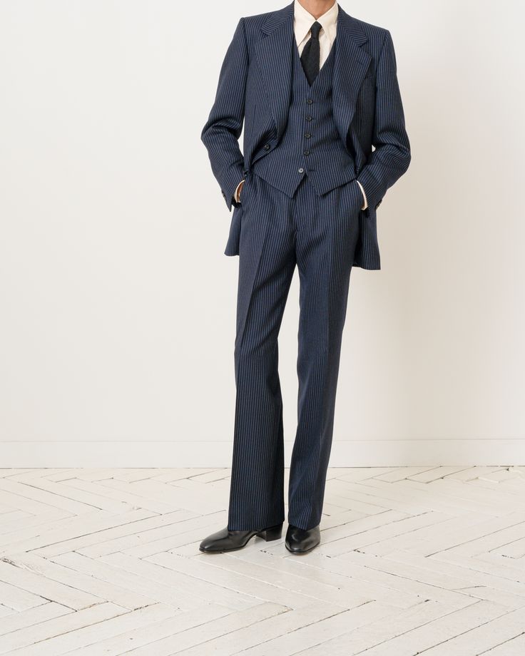 navy with pinstripes single-breasted suit in twill   #NEWCOLLECTION #HUSBANDS11 #HUSBANDSPARIS Modern Filipino Outfit Men, Husbands Paris, Navy Suit Tie, Grad Suits, Armani Suits, Classy Suits, Classy Outfits Men, Wedding Outfit Men, Outfits Hombre