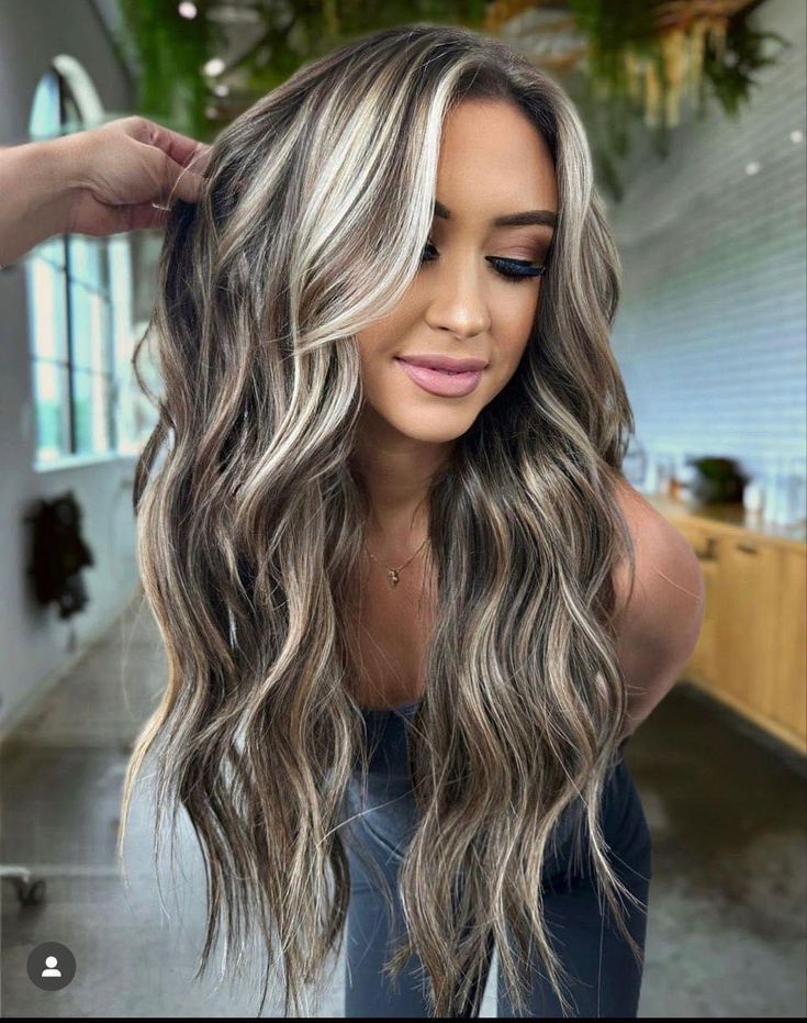 Balayage Brown Blonde, Ash Blonde Hair Balayage, Light Brown Hair Color, Brown Hair Shades, Ombre Blond, Brunette Hair With Highlights, Brown Hair Color, Brown Hair With Blonde Highlights, Ash Blonde Hair