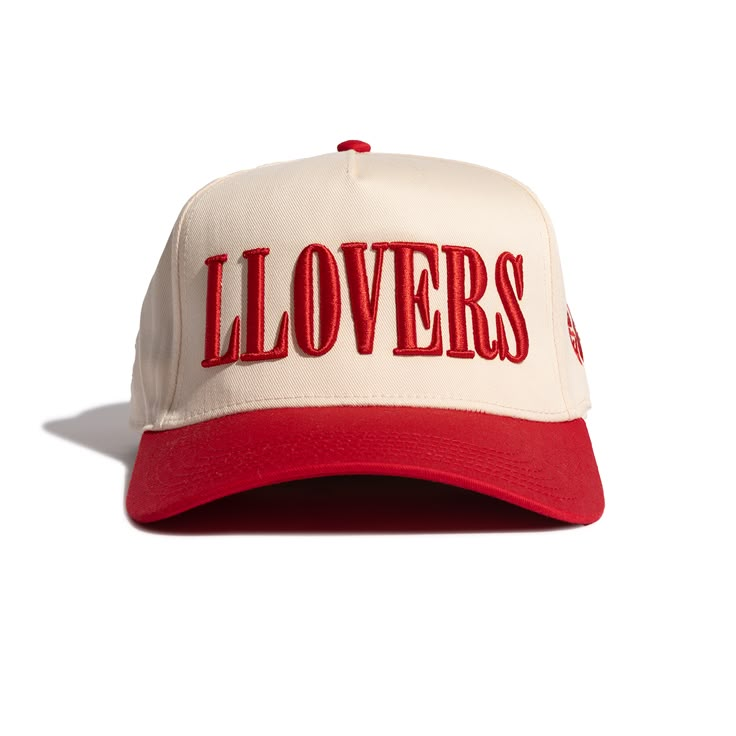 LLovers Cap Trendy Hat, Vintage Fits, Cool Hats, Cute Fits, Hat Shop, Snapback Cap, Shirt Accessories, Fitted Hats, Hat Designs