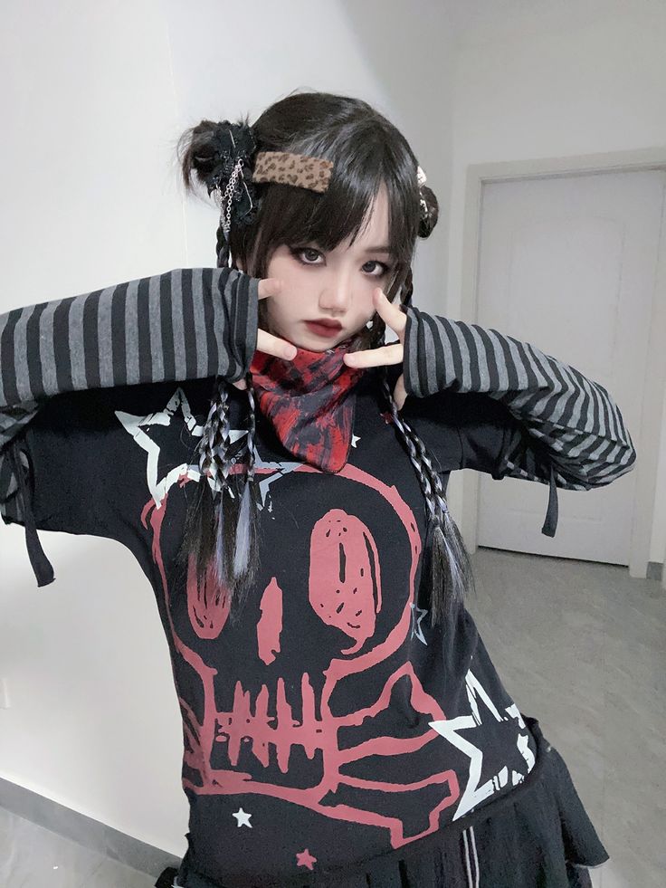 The price is for a top only, others are not included.  Garment Size   	 		 			Size 			S 			M 			L 		 		 			Full Length 			62 			64 			66 		 		 			Bust 			94 			98 			100 Skull Y2k, Taobao Brands, Punk Tops, Sally Face Game, Emo Outfits, Black Long Sleeve Top, Anime Hair, Sleeves Top, Oversized T Shirt