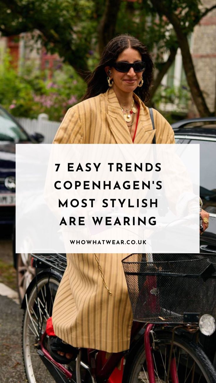 As Copenhagen Fashion Week kicks off, here's all the street-style looks we're bookmarking from the stylish show-goers. Copenhagen Fall Street Style, Swedish Outfit Street Style Winter, Spanish Street Style Winter, Streetstyle Winter Outfit, Scandinavian Street Fashion, Over The Top Outfits Fashion Ideas, Scandinavian Style Fashion Winter, Scandinavian Fashion Women Summer, How To Style Platform Doc Martens