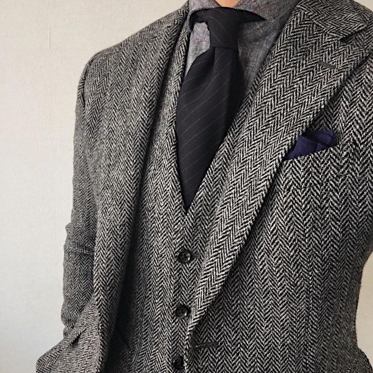 Tweed Tuxedo, Wedding Blazers, Herringbone Suit, Groom Tuxedo, Winter Suit, Mens Suit Jacket, Grey Herringbone, Herringbone Tweed, Party Suits