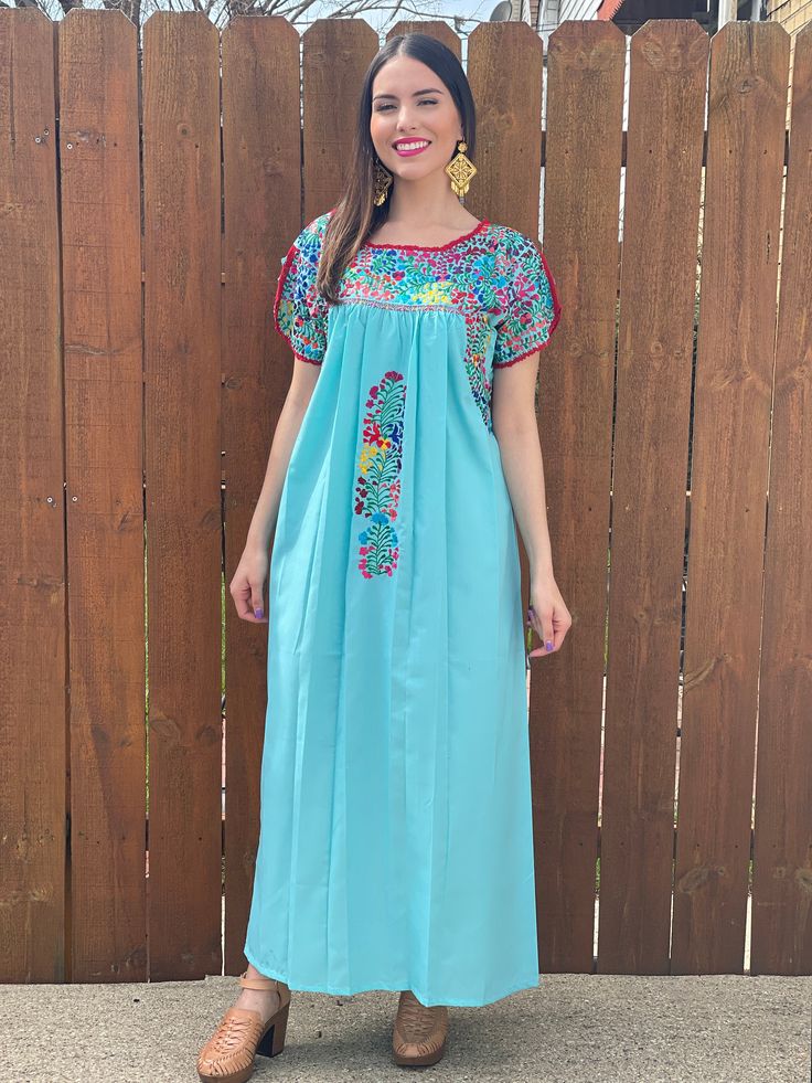 This Beautiful Floral Dress is Fun and completely embroidered by hand. It's perfect for a fun day out or even a formal event! This dress is truly a work of art! The Mexican artisan takes more than one month hand embroidering every gorgeous detail on this dress. The earrings you can buy too and find here. https://www.etsy.com/es/listing/637147293/filigrana-redonda-filigrana-clasica?ref=shop_home_active_4&pro=1&frs=1 Embroidered Fitted Bridesmaid Dresses, Fitted Embroidered Dresses For Bridesmaids, Fitted Embroidered Bridesmaid Dresses, Bridesmaid Dresses With Embroidered Fitted Design, Summer Wedding Embroidered Dress With Multicolor Embroidery, Traditional Embroidered Summer Gown, Multicolor Embroidered Border Dress For Weddings, Maxi Dress With Multicolor Embroidery And Embroidered Border, Maxi Length Dress With Multicolor Embroidery And Embroidered Border