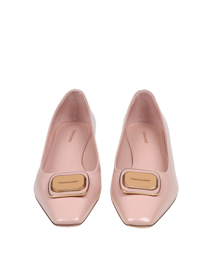 Patent leather ballerina pink color leather sole tapered tip plate with buckle logo composition 100% leather made in italy Pink Almond Toe Flats For Formal Occasions, Formal Pink Almond Toe Flats, Pink Low Heel Ballet Flats For Formal Occasions, Luxury Pink Leather Flats, Formal Pink Low Heel Ballet Flats, Elegant Pink Flats With Removable Insole, Elegant Pink Flats For Office, Pink Leather Flats For Evening, Pink Feminine Flats For Formal Occasions