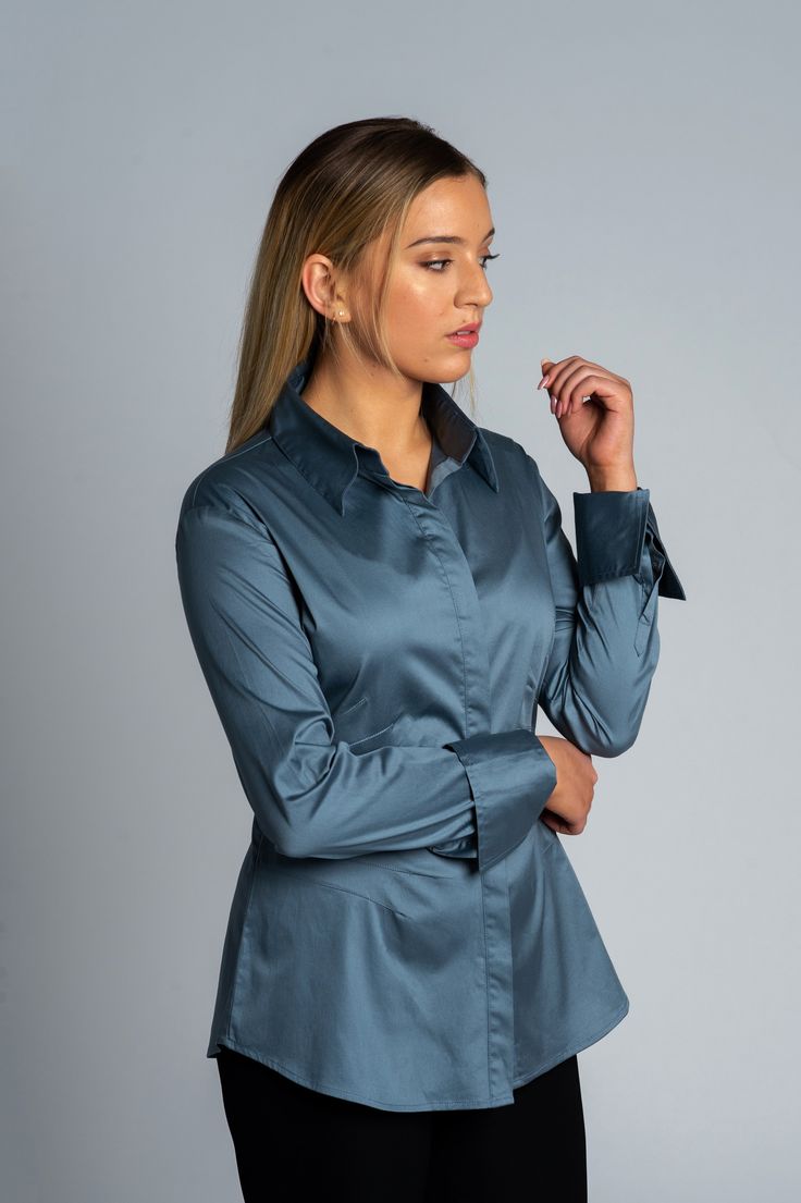 Joy Pleated Shirt - Grey - Farinaz Taghavi Woman Shirt, Pleated Shirt, Satin Blouses, Satin Blouse, Blouse Styles, Elegant Woman, Silk Blouse, Business Women, Workout Shirts