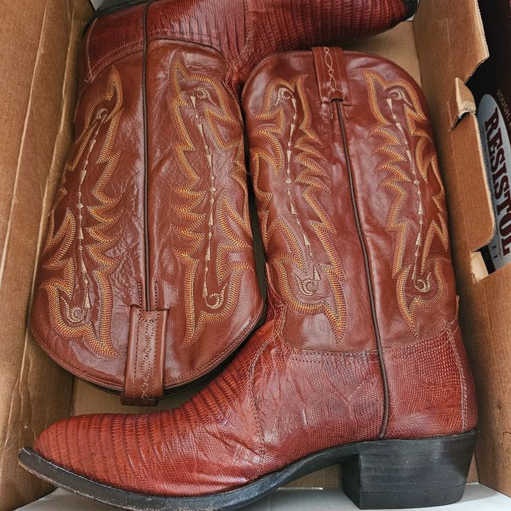 Men Size 8 1/2 Cognac Color Cowboy Boots Tony Lama, Western Cowboy Boots, Western Boots, Cowboy Boots, Shoes Mens, Cowboy, Men's Shoes, Man Shop, Boots