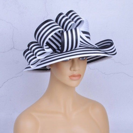 Hello!Welcome to our shop of 365daysCreations product information: Season: All Season Gender:Female Material: satin Head size: 57cm, also can be adjustable to be smaller Trimming:two tone satin ribbon Sweatband: satin with satin ribbon to adjust the head size Color:Red/Navy,white/black Fedora Hats For Kentucky Derby Church Event, Fedora Hats For Church And Kentucky Derby, Classic Curved Brim Costume Hats For Party, Formal Costume Hat With Short Brim For Kentucky Derby, Short Brim Costume Hat For Kentucky Derby, Fedora Hat For Church And Royal Ascot, Kentucky Derby Formal Costume Hat With Short Brim, Formal Mini Hats With Flat Brim For Royal Ascot, Formal Short Brim Hat For Kentucky Derby