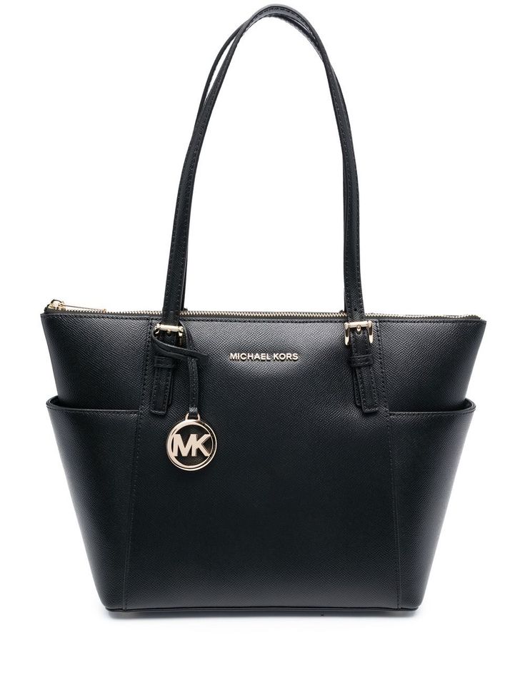 Black leather trapeze shoulder bag from Michael Michael Kors. Fancy Clutch Purse, Fancy Clutch, Iconic Bags, Shoulder Bag Black, Purses Michael Kors, Clutch Purse, Michael Kors Bag, Jet Set, Top Handle