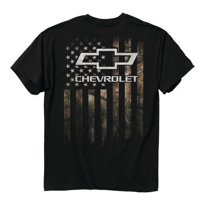 Show them who you are with the Chevrolet Men's Chevy Camo Accent T-Shirt. This 100% cotton graphic t-shirt provides the softness you crave, while the taped neck and shoulder seams offer premium durability. The graphic design of the men's t-shirt also provides an eye-catching appearance to help you stand out in a crowd. T-shirts are pre-shrunk to minimize shrinkage Taped neck and shoulders offer smooth comfort Double-needle sleeves, collar and bottom hems give the men's t-shirt increased durabili Nike Mens Shirts, Country Clothing, Chevy Chevrolet, Blank T Shirts, Crew Neck Tshirt, Camo Shorts, Racing Shirts, Tractor Supply, Wishful Thinking