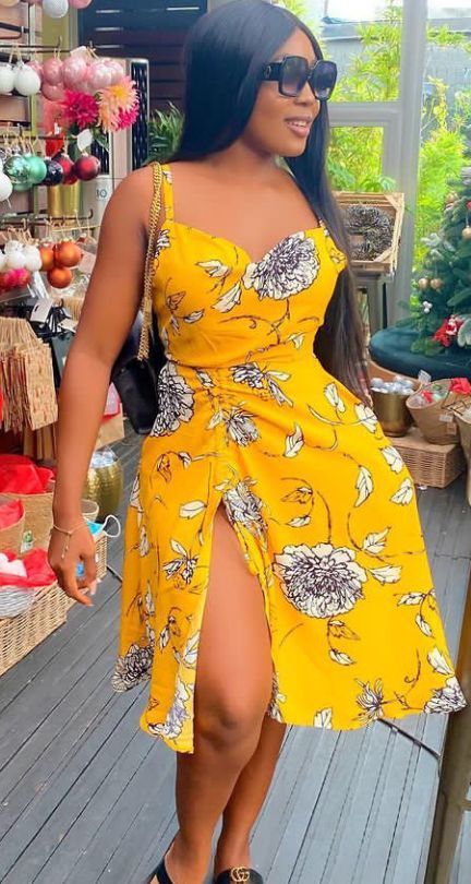 Sleeveless Dresses, Dress Sleeve Styles, Kitenge, Yellow Print, Yellow Fashion, Classy Dress, Waist Dress, Yellow Dress, Simple Dresses