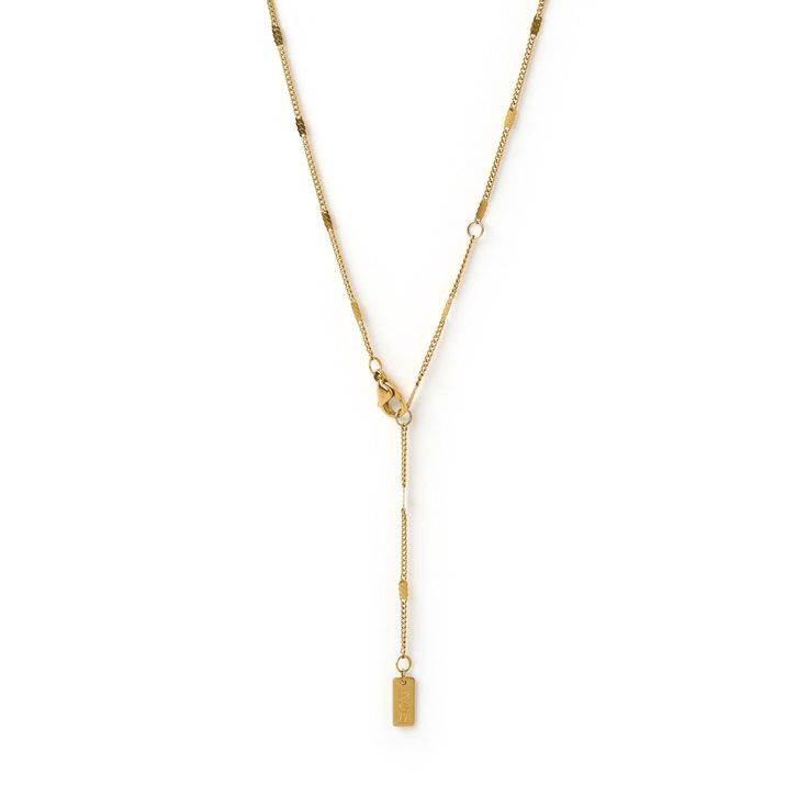 A truely elegant chain with a classy sense of style, our Willa Necklace is perfect for everyday sophistication! With 3 different length from a choker style to a long chain, Willa is designed to be stacked with any other gold or textured pieces to create the layering style of your dreams! 14k Gold (1 micron plating)  Stainless Steel Base  E-coating for a premium finish  Lead & Nickel Free  Tarnish-Free  Water Resistant Everyday Jewelry With Rectangular Clavicle Chain Pendant, Metal Chain Necklace With Adjustable Chain For Layering, Minimalist Jewelry With Rectangular Link Clavicle Chain, Metal Adjustable Chain Necklace For Layering, Adjustable Metal Chain Necklace For Layering, Elegant Gold-tone Charm Necklace With Delicate Chain, Minimalist Clavicle Chain Jewelry With Rectangular Links, Chic Snake Chain Necklace With Clavicle Chain, Minimalist Gold Plated Toggle Necklace