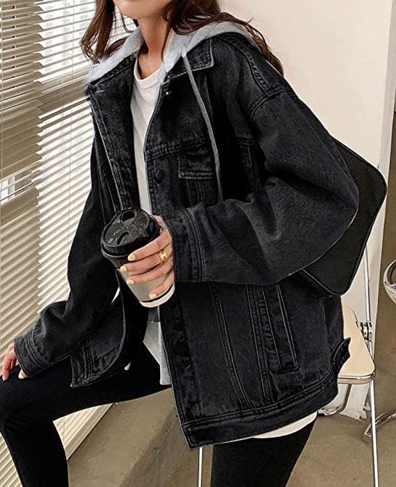 Black Hoodie And Jacket Outfit, Hoodie Looks For Women, Black Denim Outfit Women, Styles With Jeans Jacket, Hoodie Under Jean Jacket Outfit, Outfit With Black Denim Jacket, Hoodie Under Denim Jacket, Jean Jacket Sweater Outfit, Denim Jackets Aesthetic