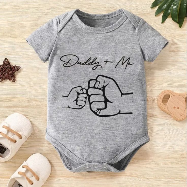 New Baby Boy Onesie. (Or Unisex) Daddy And Me Fist Bump. Very Soft. Snaps At Bottom. Boy Onesies, Embroidered Onesie, Funny Onesies, Baby Boy Onesies, Boy Onesie, Baby T Shirts, New Baby Boys, Cricut Creations, Baby Bump