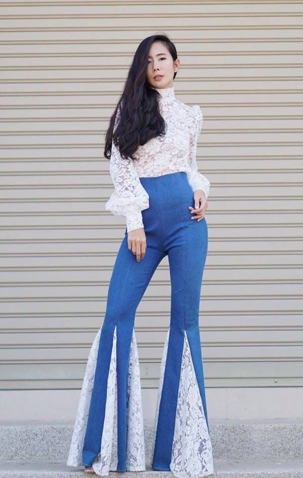 Blouse And Bell Bottoms, Fabric Bell Bottoms, Flare Jeans Lace, Diy Flare Jeans With Fabric, Pant Fashion Women, Flare Jeans With Lace, Cute Custom Outfits, Pants With Ruffles Bottoms, 70s Style Outfits Women