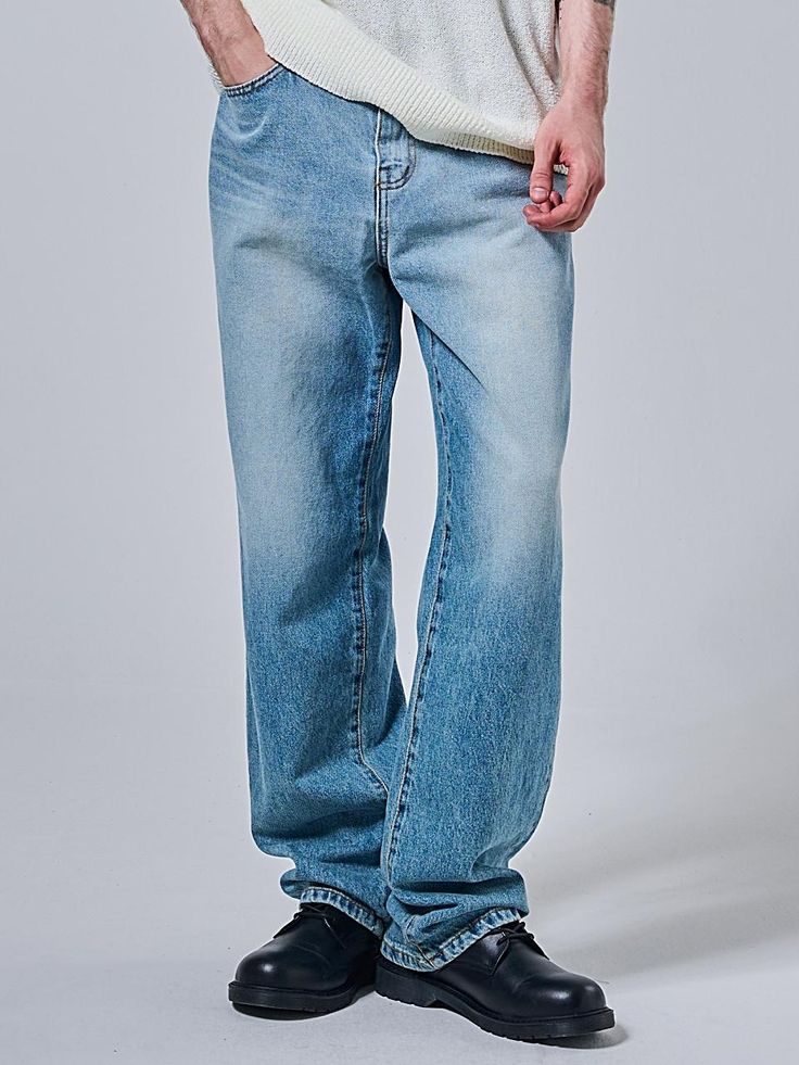 Composition : 100% cottonCountry of Origin : KOREA High Rise Denim Blue Cotton Jeans, Straight Leg Medium Wash Cotton Jeans, Relaxed Fit Washed Blue Cotton Jeans, Dark Wash Relaxed Fit Cotton Flare Jeans, Light Wash Straight Hem Cotton Jeans, Light Wash Cotton Jeans With Straight Hem, Light Wash Straight Hem Denim Pants, Straight Leg Cotton Jeans With Five Pockets, Light Wash Denim Pants With Straight Hem