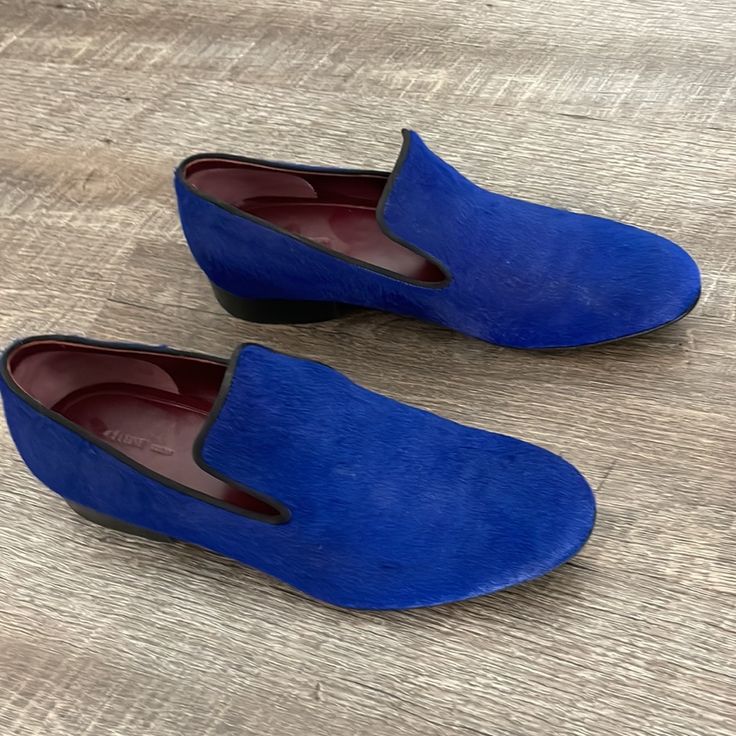 Brand New With Tags (Purchased From Barneys Ny). No Damage. Beautiful Blue Color On Exterior And Maroon Leather On Interior. It’s A Animal Hair Type Exterior Material. Made In Italy. From The Phoebe Philo Collection When She Ran Cline. Collectors Item. Formal Blue Loafers With Suede Lining, Blue Slip-on Loafers With Flat Heel, Blue Slip-on Formal Loafers, Blue Closed Toe Loafers With Rubber Sole, Luxury Blue Slip-on Loafers, Blue Slip-on Loafers With Leather Sole, Blue Leather Sole Slip-on Loafers, Blue Loafers With Rubber Sole For Galas, Luxury Blue Loafers With Rubber Sole