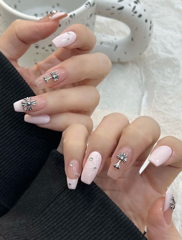 Asia Nails, Asian Nails, Punk Nails, Grunge Nails, Blush Nails, Soft Nails, Girls Nails, Heart Nails, Dream Nails