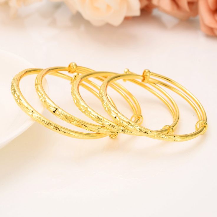 Afraic Jewelry-24k adjustableGold Bangle for Women Gold Dubai Bride Wedding Ethiopian Bracelet Africa Bangle Arab Jewelry Gold Charm BraceletModel Number:3256801237695457Feature:1.100% Brand New and High Quality.2.Material : Brass3.Occasion: Anniversary, Engagement, Gift, Party4.Package: Opp bags5.Stock: In stock item6.Nickel free and Lead free.7.Satisfy European standard Arab Jewelry, Ethiopian Wedding, Baby Bangles, Gold Charm Bracelet, Jewelry Gold, Bride Wedding, Gold Charm, Wedding Bride, Bangle Bracelets