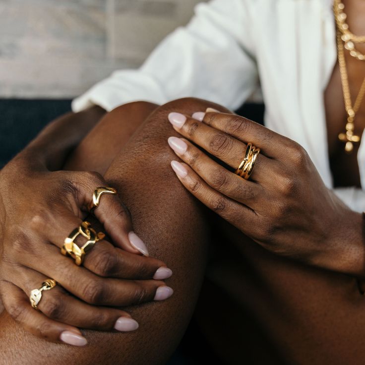 Style up any outfit with the Dani Ring! This chic gold-layered ring adds luxury and elegance thanks to its beautiful design, whilst the bold and eye-catching look will have you standing out from the crowd! Let it gleam and sparkle in the light - it's sure to be your go-to accessory this season! Standing Out From The Crowd, Its Beautiful, Original Gift, Cz Stone, The Light, Sale Items, Beautiful Design, Cubic Zirconia, 18k Gold