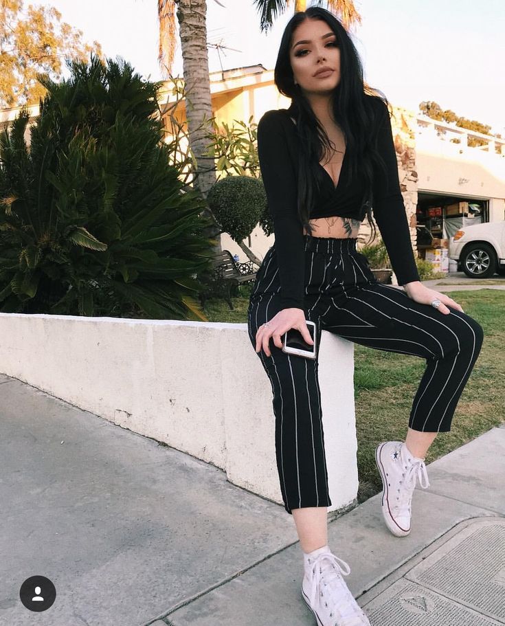 Krista Keehus, Duo Outfits, Women's Streetwear Fashion, Alt Outfits, Outfits Streetwear, Popular Outfits, Pinterest Outfits, Fashion Lookbook, Edgy Outfits