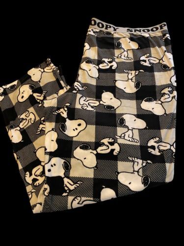 Womens Snoopy Lounge Pants Peanuts Size Plus 3X New Velour Pockets Pajama  | eBay Fun Pajama Pants, Graphic Pajama Pants, Cute Pajamas Pants, Snoopy Pajama Pants, Women's Christmas Gift Ideas For Women, Snoopy Pj Pants, Snoopy Pjs, Cute Matching Pjs, Cartoon Pjs