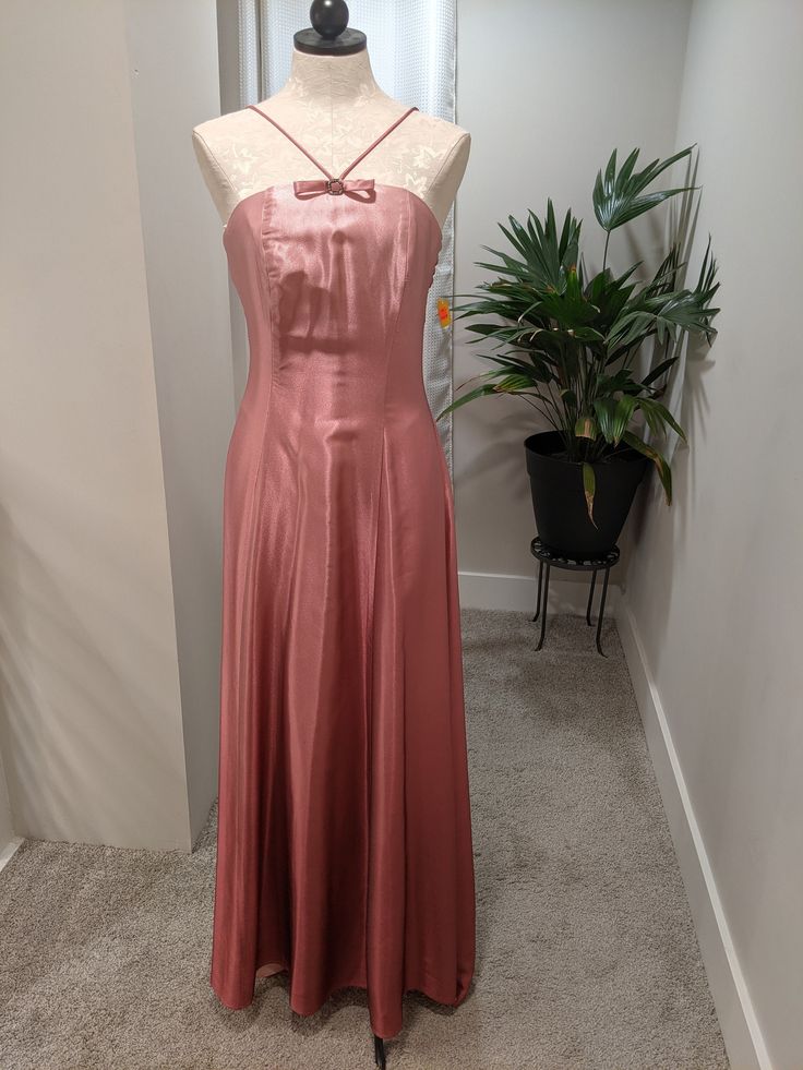 Dress/Gown - Black and Gold - Size 6 Bust: 32" Waist: 28" Length: 61" Fitted Satin Full-length Maxi Dress, Fitted Full-length Satin Maxi Dress, Fitted A-line Maxi Dress For Bridesmaid, Fitted A-line Maxi Bridesmaid Dress, Fitted A-line Bridesmaid Maxi Dress, Spring Formal Full-length Evening Dress, Fitted A-line Gown With Pleated Bodice, Spring Gown With Pleated Bodice, Spring Fitted Gown With Pleated Bodice