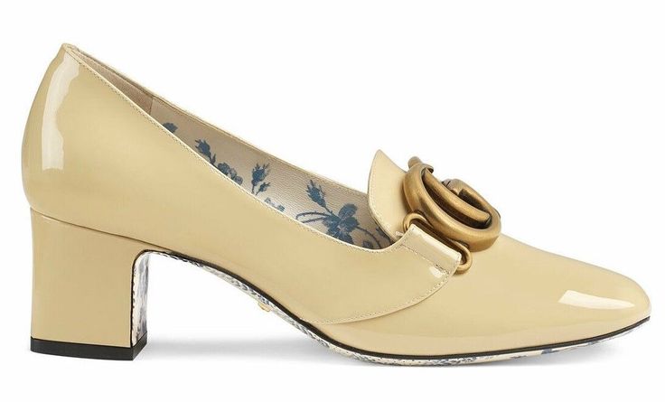 Gucci Victoire 55 Sand Storm Patent Leather Block Mid Heel Mule Loafer Pump 39 ********** Gucci ********** Brand: Gucci Size: 39 (know your Gucci size) Name: Victoire Color: Sand Storm Style: Mid Heel Loafer Style#: 525333 Material: Vernice Crystal Leather Rounded front toe GG gold interlocking large front logo Sand storm patent leather material 55mm block thick mid back heel Classic mule loafer pump Brand new in box, comes with original box and dustbag 100% Authentic or your money back Great gi Elegant Gucci Pointed Toe Loafers, Elegant Cream Formal Loafers, Elegant Cream Loafers For Office, Elegant Cream Loafers For Formal Occasions, Elegant Cream Pointed Toe Loafers, Elegant Cream Closed Toe Loafers, Elegant Gold Loafers, Sand Storm, Color Sand