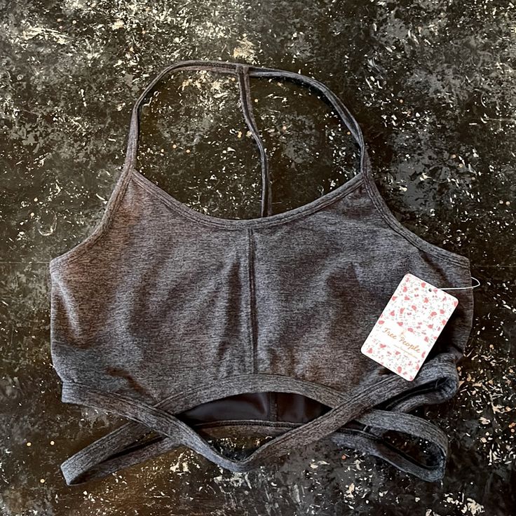 Nwt Free People Sports Bra T-Strap In Back Band Cut Out Detail On Bottom Strappy Gym Tops With Built-in Bra, Bra-friendly T-back Crop Top For Gym, Bra-friendly T-back Crop Top For Workout, Bra Friendly T-back Crop Top For Gym, Bra Friendly T-back Crop Top For Workout, Strappy Stretch Crop Top For Workout, Summer Gym Crop Top With Strappy Back, Bra-friendly Crop Halter Top For Workout, Summer Sports Crop Top With Strappy Back