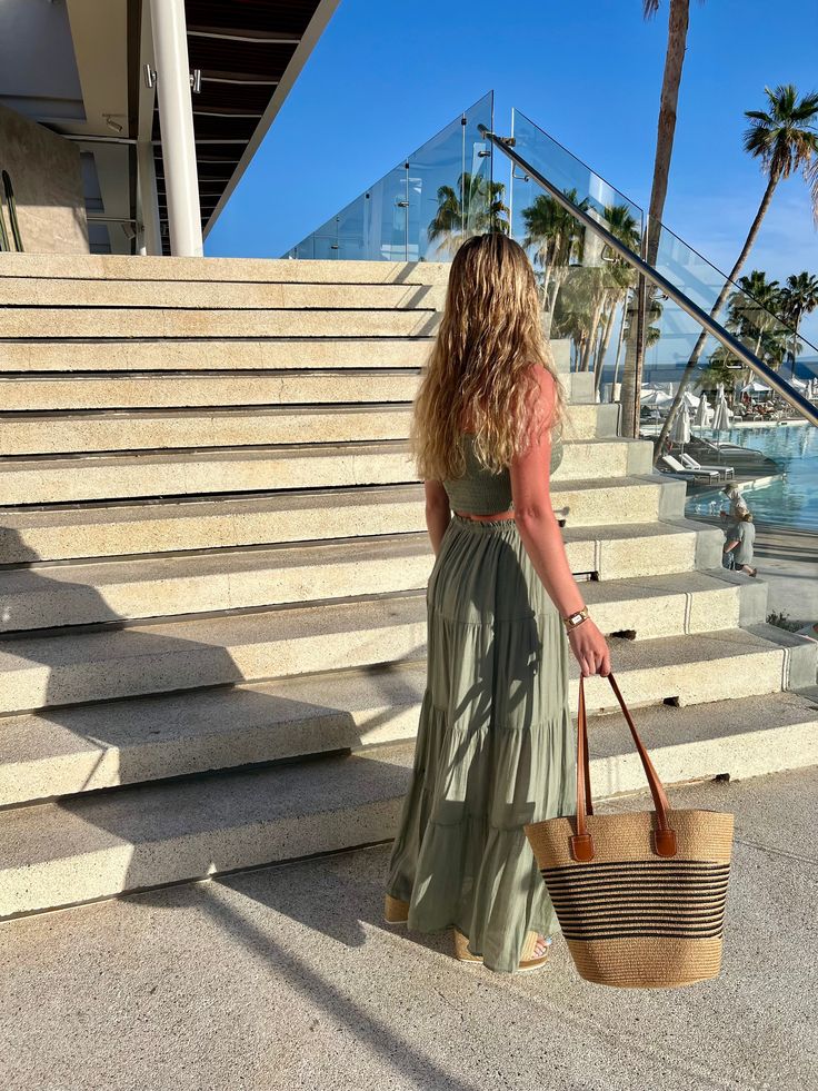 Meet our new Cabo Tote Straw Beach Bag! This style is perfect for either a day at the beach or just as an accessory for your summer outfit. It features a zipper closure, an interior pocket, and it has a beautiful a tan interior fabric lining. This bag is lightweight with sturdy and durable handles, and is able to hold a lot of your necessities! Available in black and cream Measurements: 15"L x 5"W x 10"H / Strap: 24" Curvy Swim, Straw Beach Bag, A Day At The Beach, Western Chic, Summer Swim, Waterproof Jewelry, Day At The Beach, Interior Fabric, Black And Cream