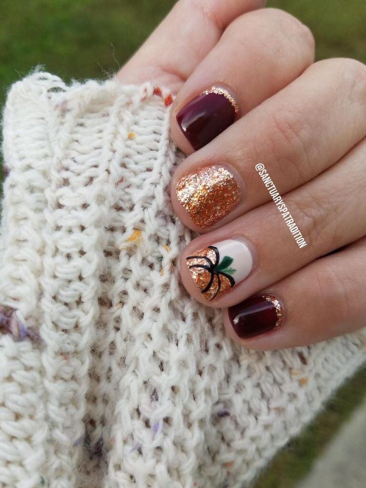 Fall nails fall nail art pumpkin nails Nail Art Pumpkin, Art Pumpkin, Fall Gel Nails, Pumpkin Nails, Fall Nail Art Designs, Thanksgiving Nails, Nails Polish, Nails Fall, Halloween Nail Designs