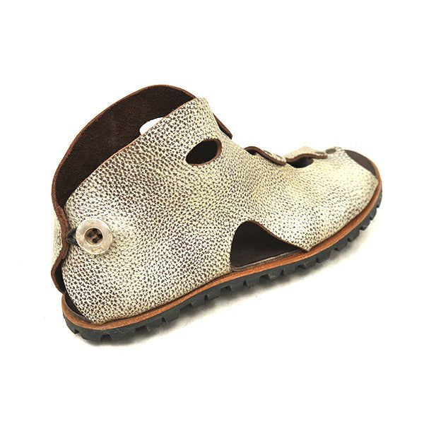 Women's Cydwoq Sandal Brown Summer Walking Sandals, Summer Brown Walking Sandals, Brown Sandals For Summer Walking, Beige Leather Sandals For Outdoor, Beige Leather Outdoor Sandals, Outdoor Beige Leather Sandals, Comfortable Sandals For Summer Walking, Summer Walking Sandals With Cushioned Footbed, Leather Sandals With Flat Heel For Walking