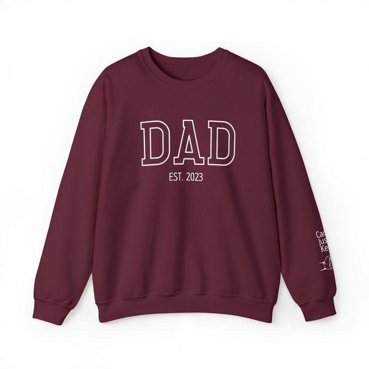 Father's Day Long Sleeve Relaxed Fit Sweatshirt, Custom Text Crew Neck T-shirt For Fall, Father's Day Letter Print Relaxed Fit Sweatshirt, Custom Text Sweatshirt With Relaxed Fit For Fall, Father's Day Letter Print Sweatshirt, Father's Day Relaxed Fit Letter Print Sweatshirt, Father's Day Cotton Crew Neck Sweatshirt, Casual Crew Neck Sweatshirt For Father's Day, Winter Crew Neck Sweatshirt With Custom Text