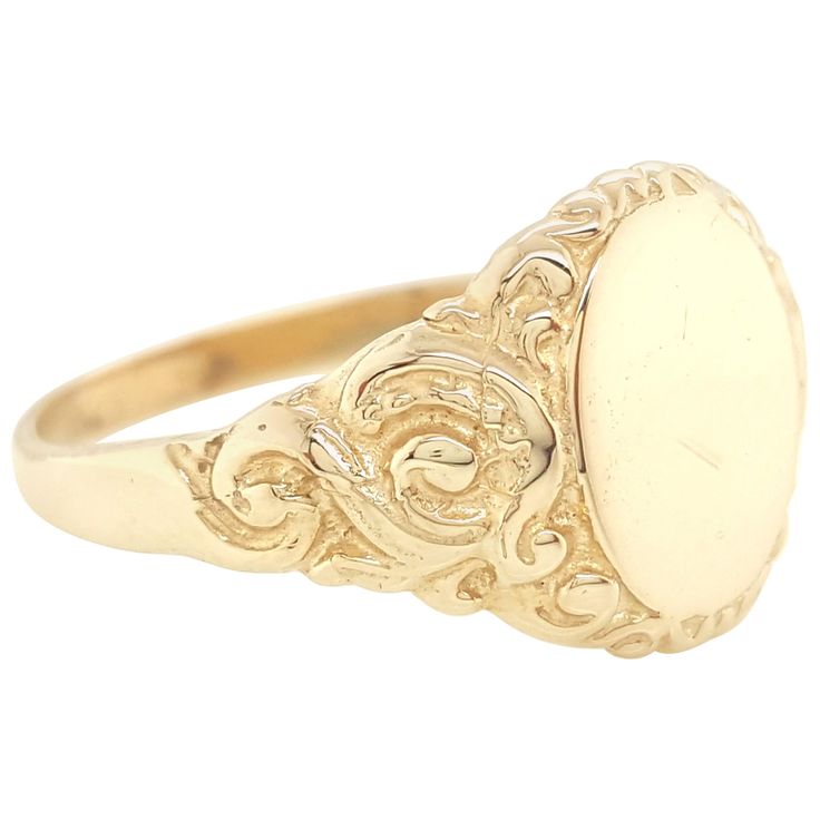 Here we have a genuine Art Deco Signet ring crafted in 14 karat yellow gold! These yellow gold vintage rings are tougher to find and this one is in great condition! These also look super cute stacked with other vintage bands! Can be sized prior to shipping upon request. Item Details: Metal Type: 14K Yellow Gold Size: 6 Weight: 2.6 g Hallmark: 14k Engraving: none Width: 10.9 mm Gold Vintage Rings, Yellow Gold Gemstone Rings, Engraved Ring, Signet Rings, Contemporary Ring, Ring Crafts, Vintage Band, Gold Floral, Engraved Rings