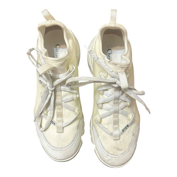 Worn A Few Times * Stains And Dust Towards The Bottom Of The Shoes Not The Worst Condition, Could Be Cleaned Up Overall Cute Shoes Reminds Me Of Ozweegos Or Yeezys Size 7.5, A Bit Snug Dior D Connect Sneakers, Dior Shoes, The Worst, Cream White, Cute Shoes, Womens Shoes Sneakers, Overalls, Shoes Sneakers, Dior