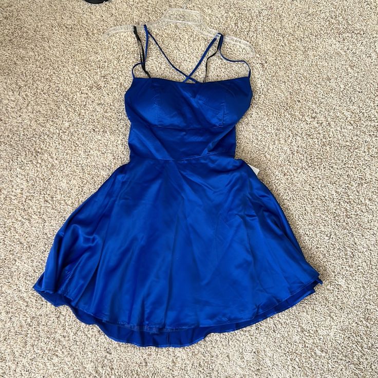 Windsor, Size Medium, New With Tags Blue Spaghetti Strap Mini Dress For Prom, Blue Mini Dress With Spaghetti Straps For Homecoming, Blue Spaghetti Strap Homecoming Mini Dress, Blue Spaghetti Strap Mini Dress For Homecoming, Royal Blue Summer Dress For Homecoming, Royal Blue Summer Homecoming Dress, Blue Mini Dress For Homecoming, Blue Midi Length Mini Dress For Casual Occasions, Blue Mini Dress For Prom In Summer