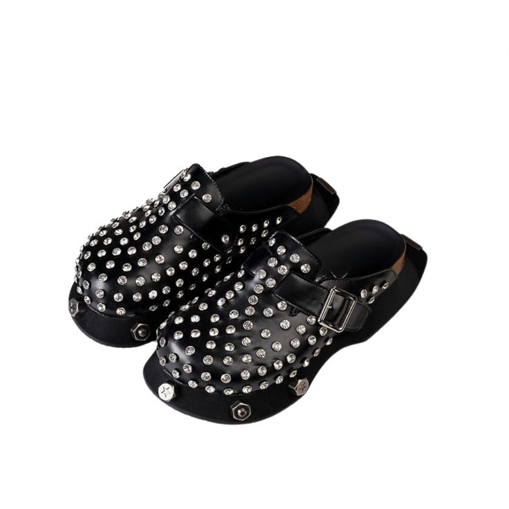 Upgrade your comfort game with our Leather Thick Sole Retro Slippers. These stylish slippers feature a durable leather sole that provides ultimate support and stability, making them perfect for all-day wear. - Color: Black- Style: Slippers- Closure Type: Slip On- Upper Material: PU- Sole Material: Rubber- Toe Style: Round Toe- Occasion: Casual- Gender: Women