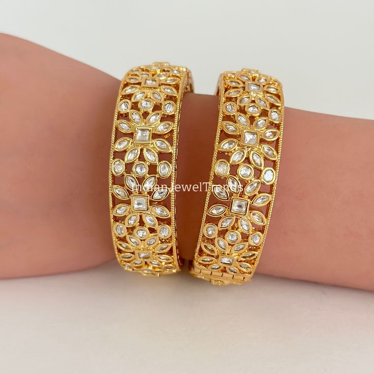 Tyaani-inspired premium kundan gold plated openable bangle pair/Statement Kada/Kundan Bangles/Bridal Bangle/Indian Wedding/Pakistani/Punjabi Kundan Openable Bangles With Gold Plating 2 Pc Classic Bangles Kundan Bangle Gold Traditional Wear With Gota Work For Wedding, Festive Kundan Bridal Sets With Intricate Design, Diwali Kundan Bridal Sets With Intricate Design, Kundan Cutdana Bangle For Wedding, Cutdana Kundan Bangle For Wedding, Gold Kundan Traditional Wear For Festive Occasion, Bollywood Kundan Bridal Sets With Intricate Design, Festive Traditional Wear With Intricate Kundan Design, Gold Kundan Bollywood Traditional Wear