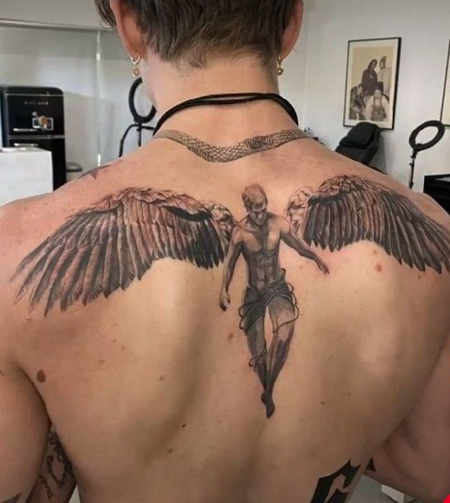 Back tattoo | Men's back tattoo | Angel tattoo 
Wings tatoo Back Tattoo Men, Back Tattoos For Guys Upper, Angel Back Tattoo, Inside Of Arm Tattoo, Wing Tattoos On Back, Wing Tattoo Men, Roman Tattoo, Tattoo Angel, Small Chest Tattoos