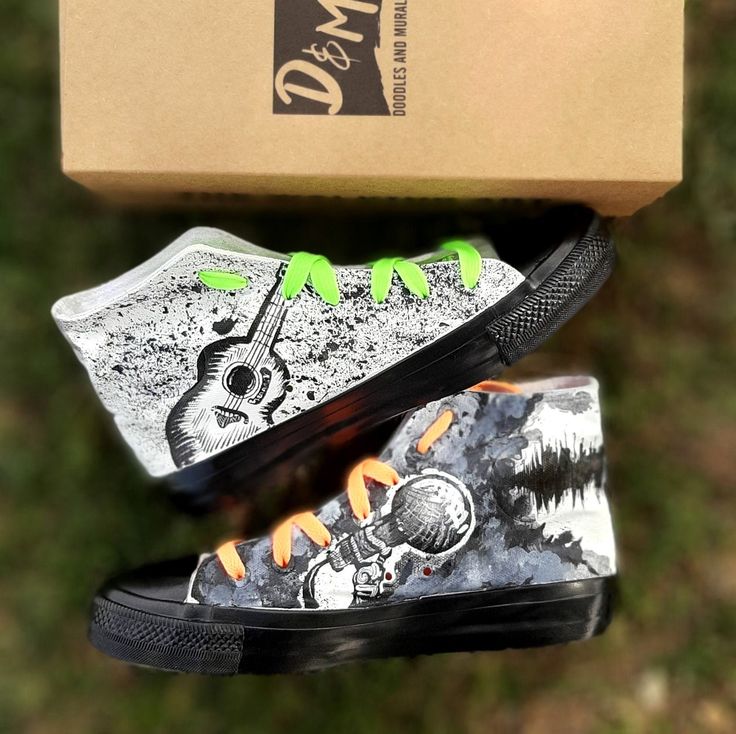 ⭐ FREE SHIPPING ⭐ Beautifully hand-painted custom sneakers of your favorite music bands/artist. These funko pop handmade shoes are perfect gifts for your best friend. Add your personalization: You can choose your favorite music bands and add them in the note section at the time of ordering. We will paint as per your collection! Design a custom pair of your choice today! Our focus is, as ever, on providing you with fashionable and well-made customized hand-painted sneakers. We welcome any and all Musician Birthday, Funko Pop Custom, Gift For Guitarist, Gifts For Your Best Friend, Pop Custom, Custom Funko Pop, Custom Funko, Painted Sneakers, Band Members