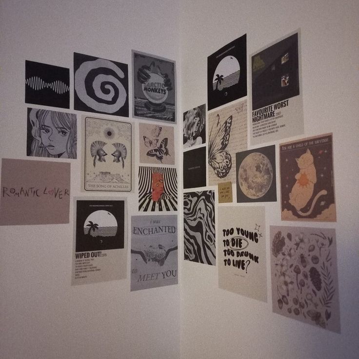 wall decor, wall inspo, wall ideas, posters, poster prints, room ideas, room decor, room inspo, aesthetic wall, aesthetic posters, aesthetic room, aesthetic wall decor, the nbhd, arctic monkeys, the nbhd poster, arctic monkeys poster, cozy room, room aesthetic, room, decor, inspo, aesthetic Design Room With Poster, Wall Posters Room Ideas, Posters On Wall Bedroom Arctic Monkeys, Room Astetic Ideas Dark, Room Wall Aesthetic Pictures, Aesthetic Wall Prints Grunge, Wall Decor For Bedroom Aesthetic, Wall Poster Design Ideas, Ripped Posters On Wall