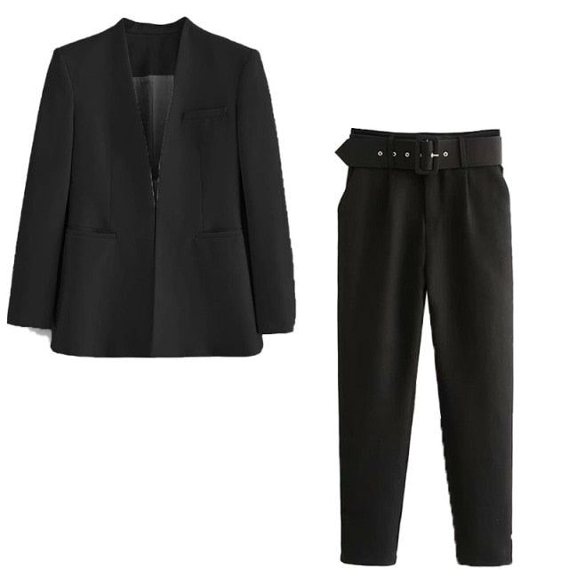 FREE SHIPPING ON ALL ORDERS OVER $50 | 100% SATISFACTION GUARANTEED Click "ADD TO CART" To Get Yours Now | Up To 60% OFF ✨ Looking for something a little more stylish to wear to the office this week? Prepare yourself to enjoy the powerful individuality style when you wear this Blazer Office Pantsuit Simple Suit. Features: 📌 The Fabric Is Very Comfortable 📌 Made with comfortable fabric, it will make all your days better! 📌 100% Satisfaction Guaranteed Made with comfortable fabric, this 2 Piece Khaki Sweater, Suits Korean, Pant Suits For Women, Office Suit, Purple Suits, Sleeveless Sweater Vest, Classic Skirts, Party Suits, Pantsuits For Women